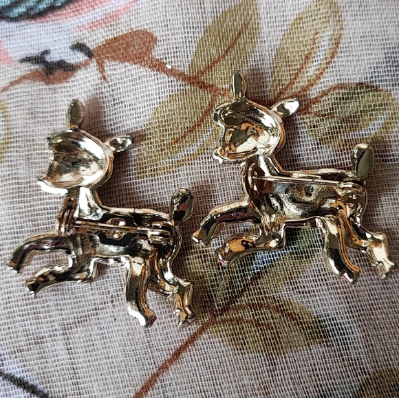 Pair of Gold Tone Lamb Lambs Sheep Easter Scatter Pins Vintage Enamel 2 Brooches - Picture 6 of 11